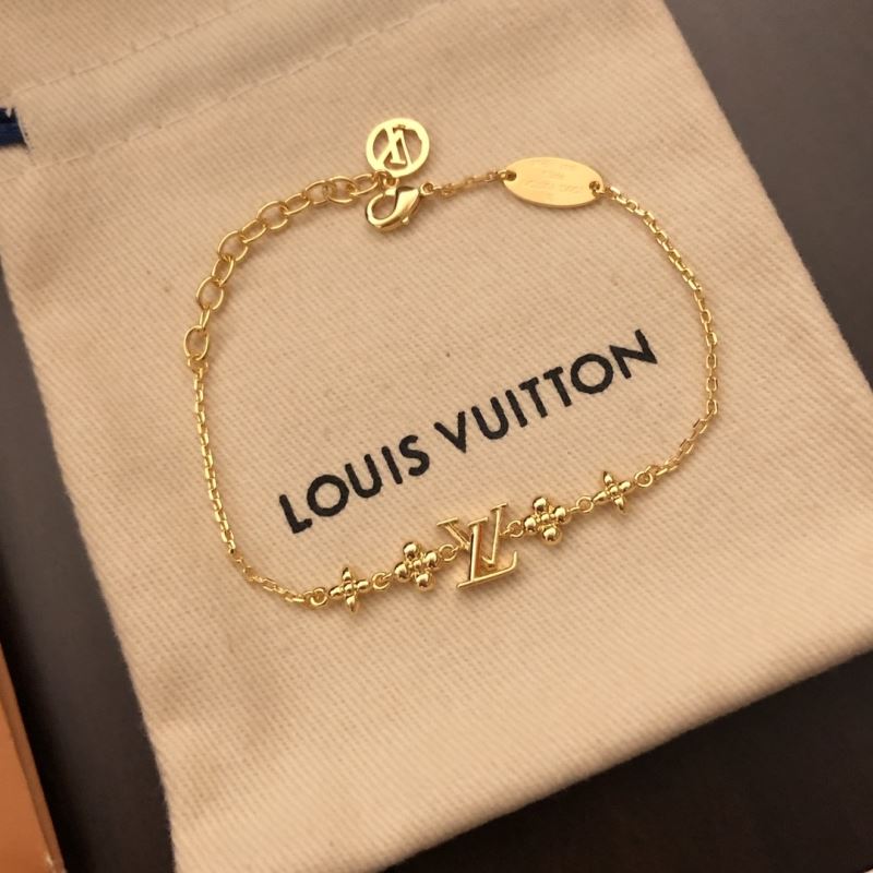 Louis Vuitton Necklaces